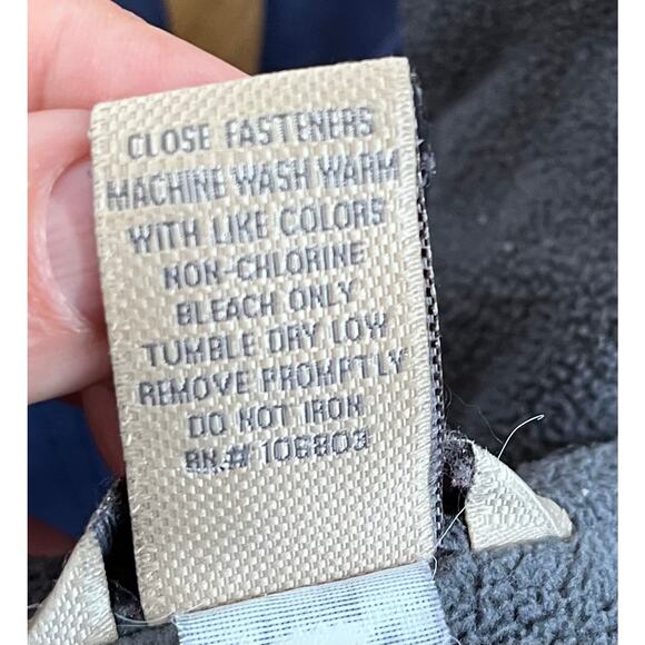 Duluth Trading Blue Fleece Lined Vest Women's Large - Picture 6 of 6